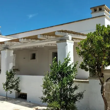 Masseria Ferarelli Trepizzi Guest house 4*