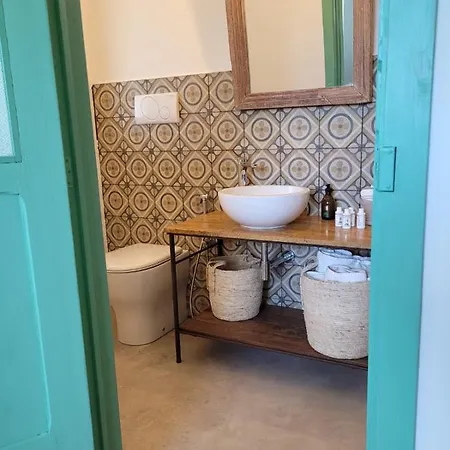 Guest house Masseria Ferarelli Trepizzi 4*