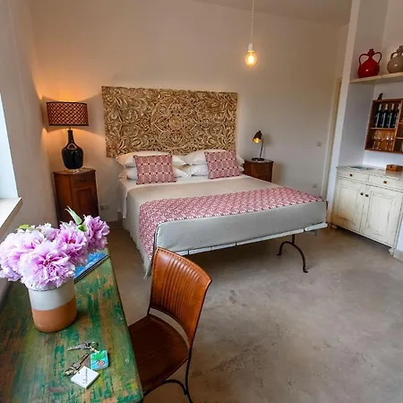 Masseria Ferarelli Trepizzi Guest house Diso